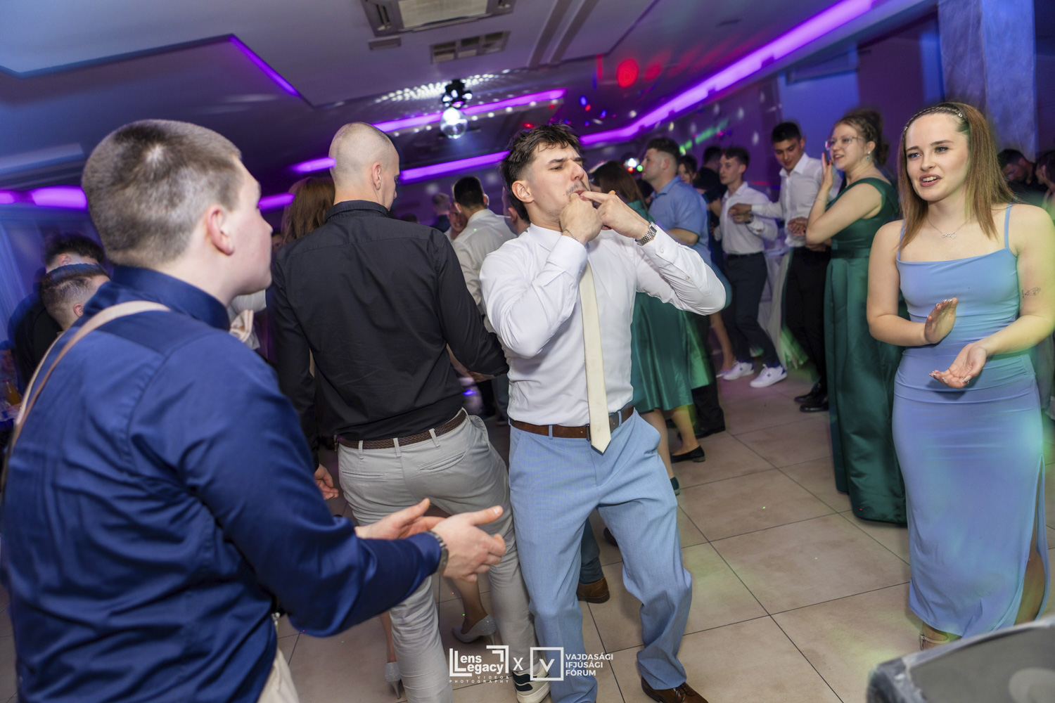 VIFÓ prolećni Bal - 2026 — fotografija 15