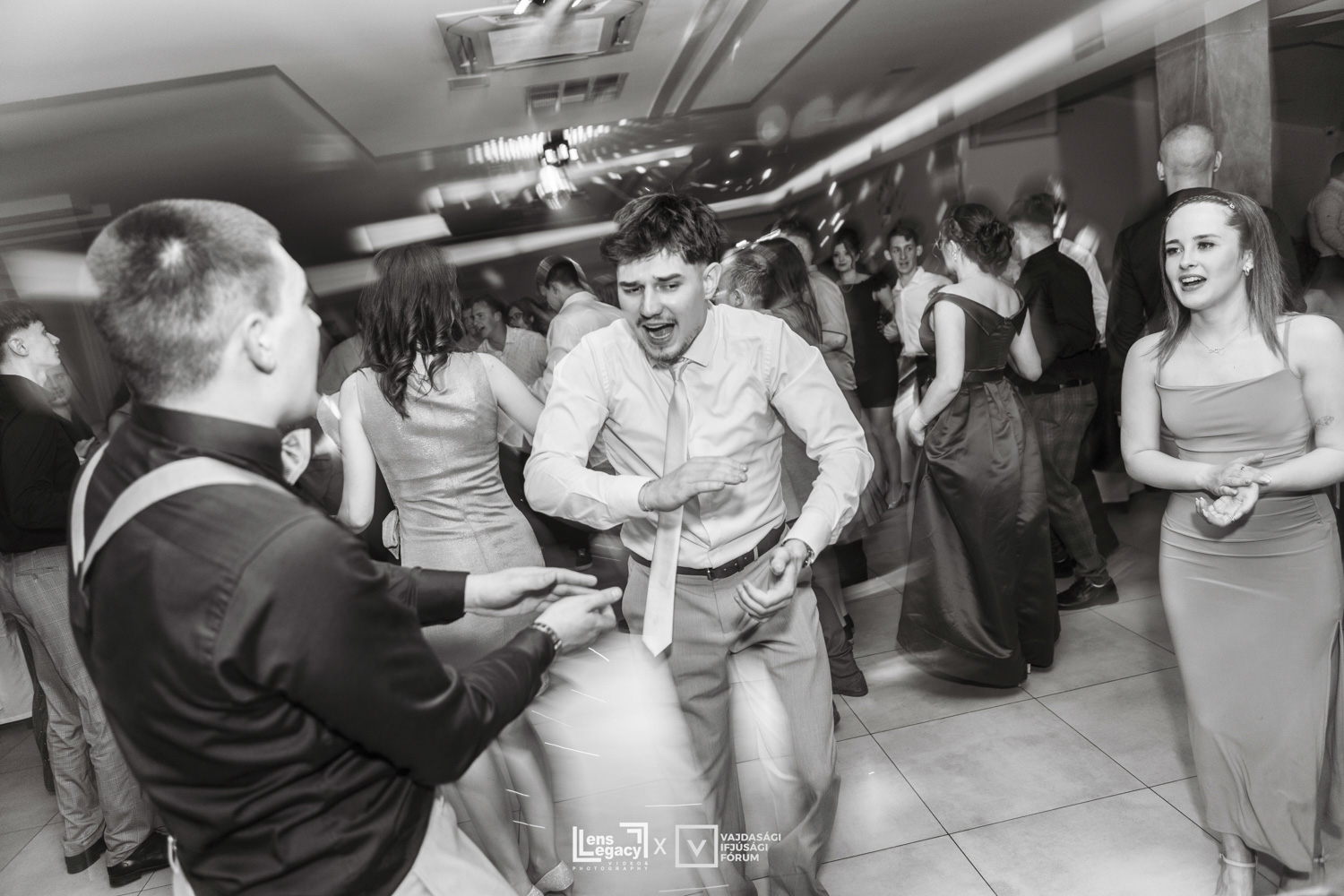 VIFÓ prolećni Bal - 2026 — fotografija 16