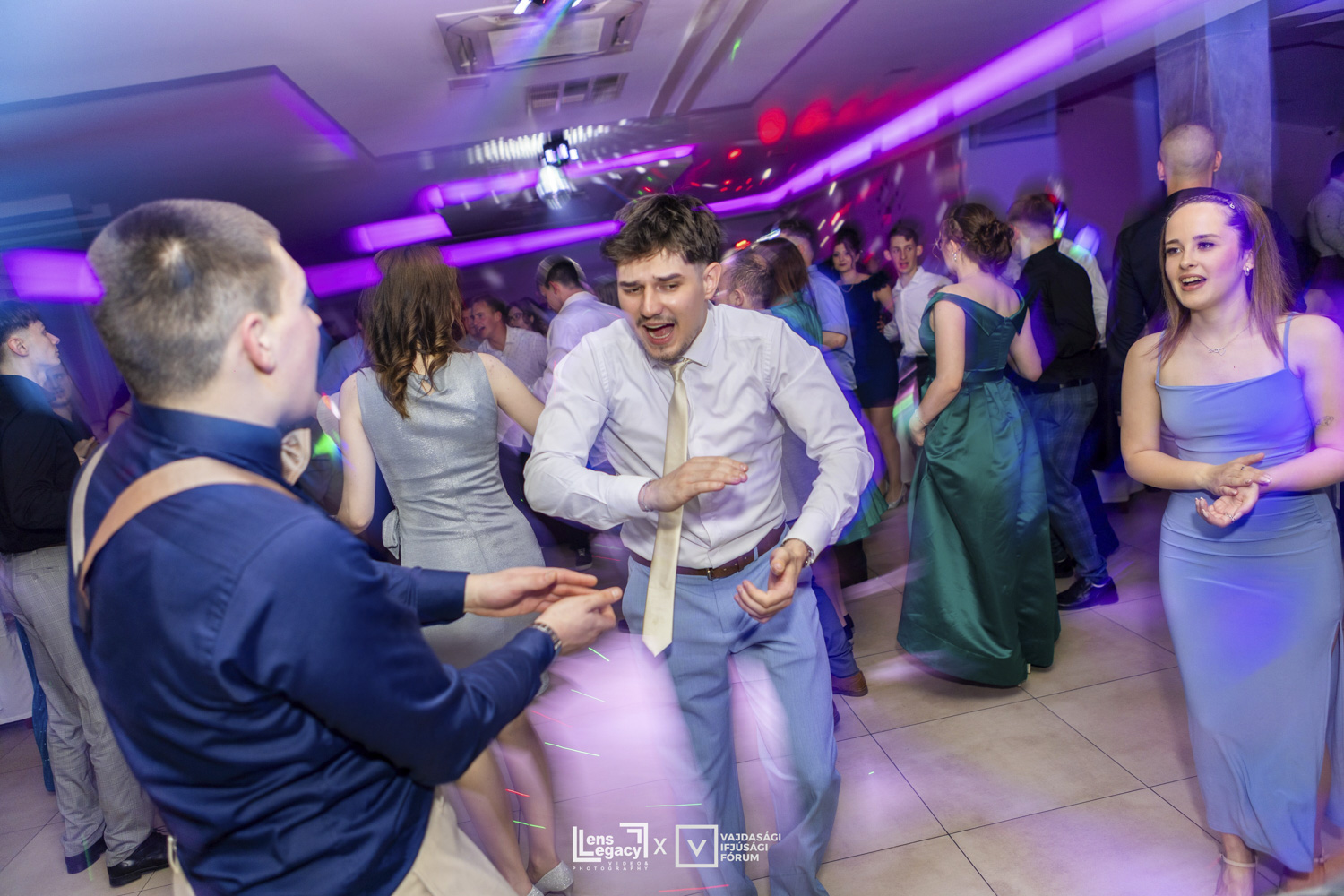 VIFÓ prolećni Bal - 2026 — fotografija 17