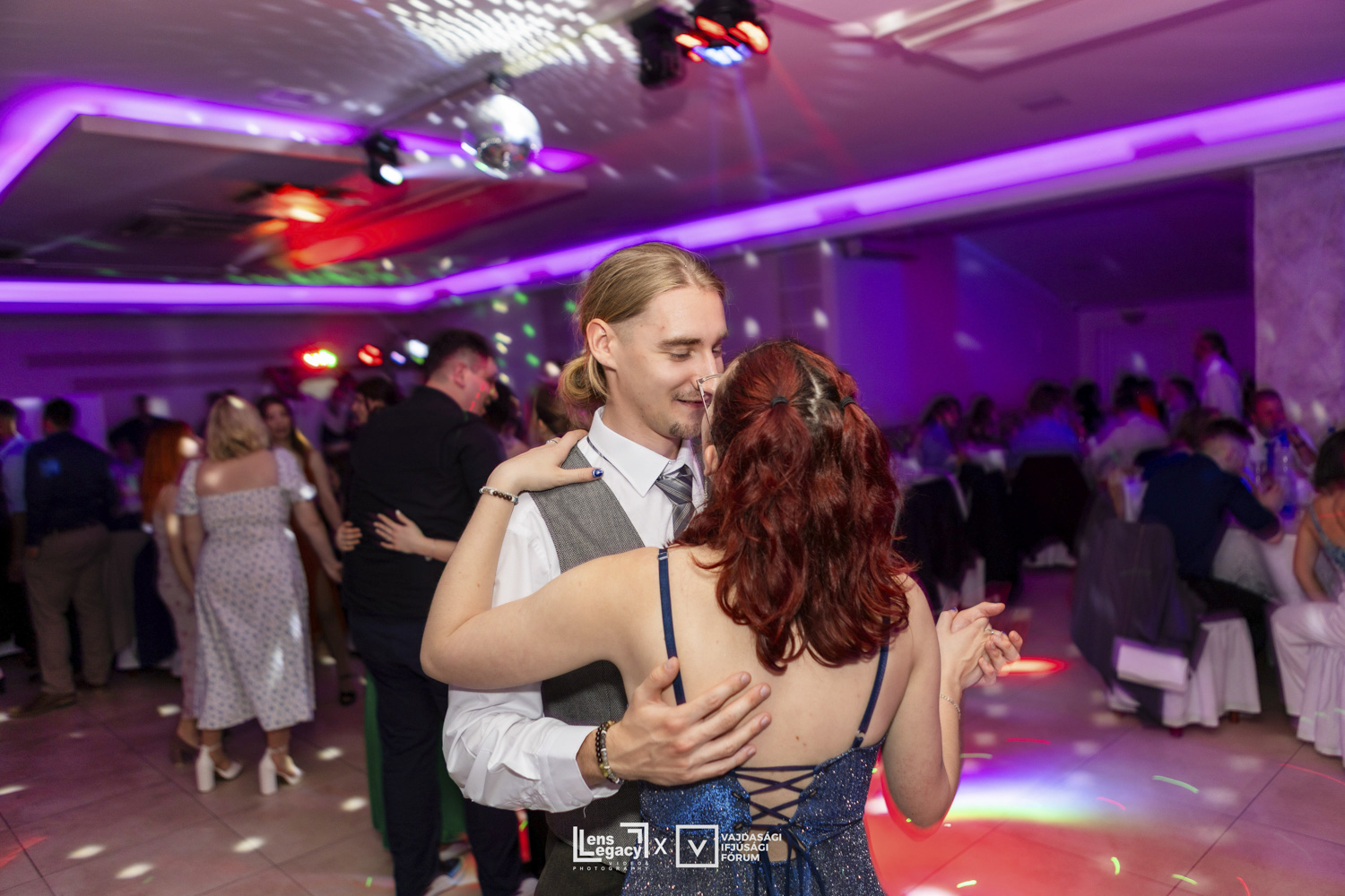 VIFÓ prolećni Bal - 2026 — fotografija 23