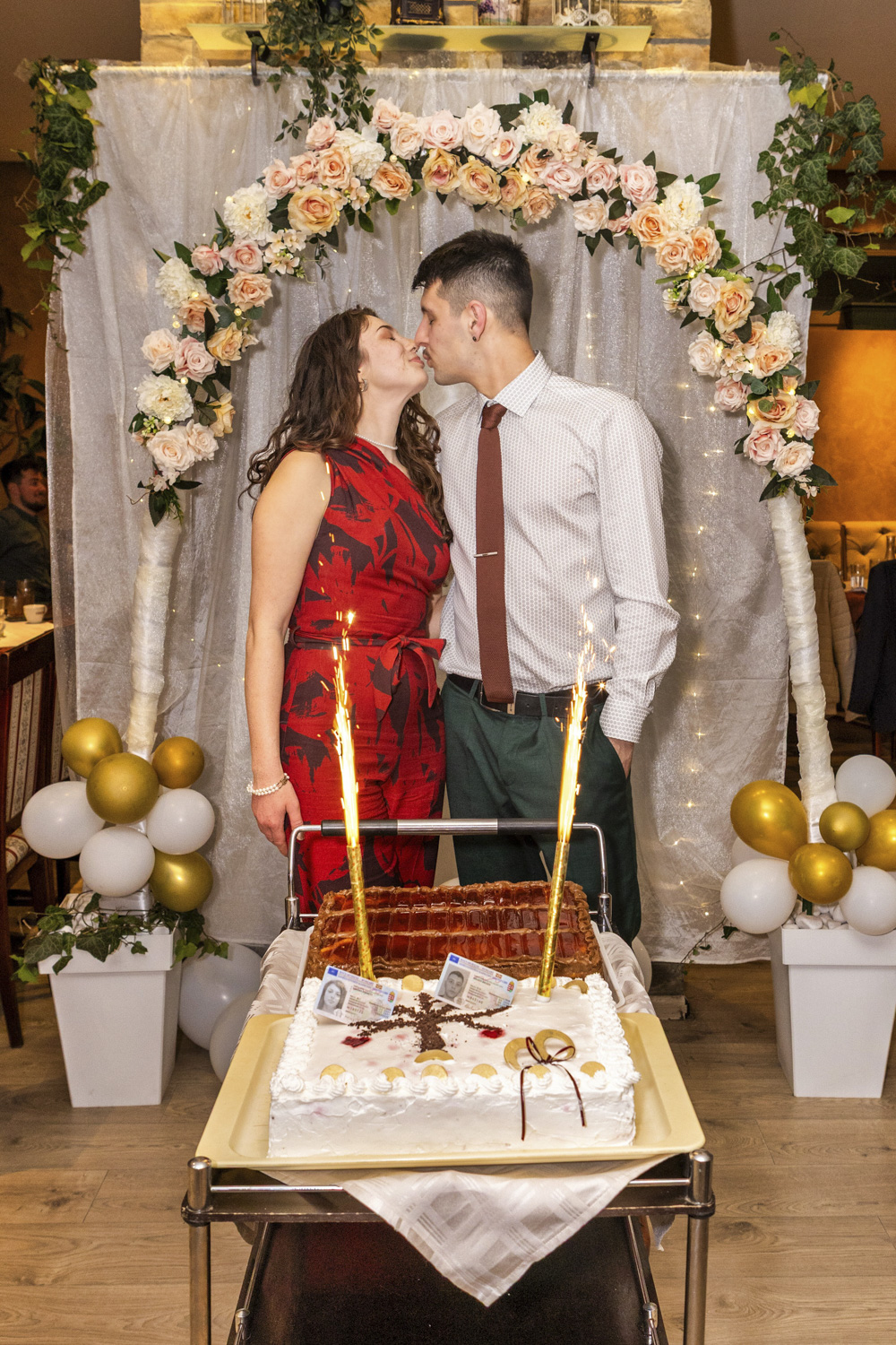Engagement of Zsanett & Balázs — photograph 25